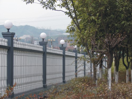 达州市新区联通水泥护栏