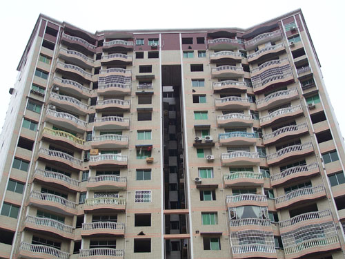 达州市天和苑阳台水泥栏杆